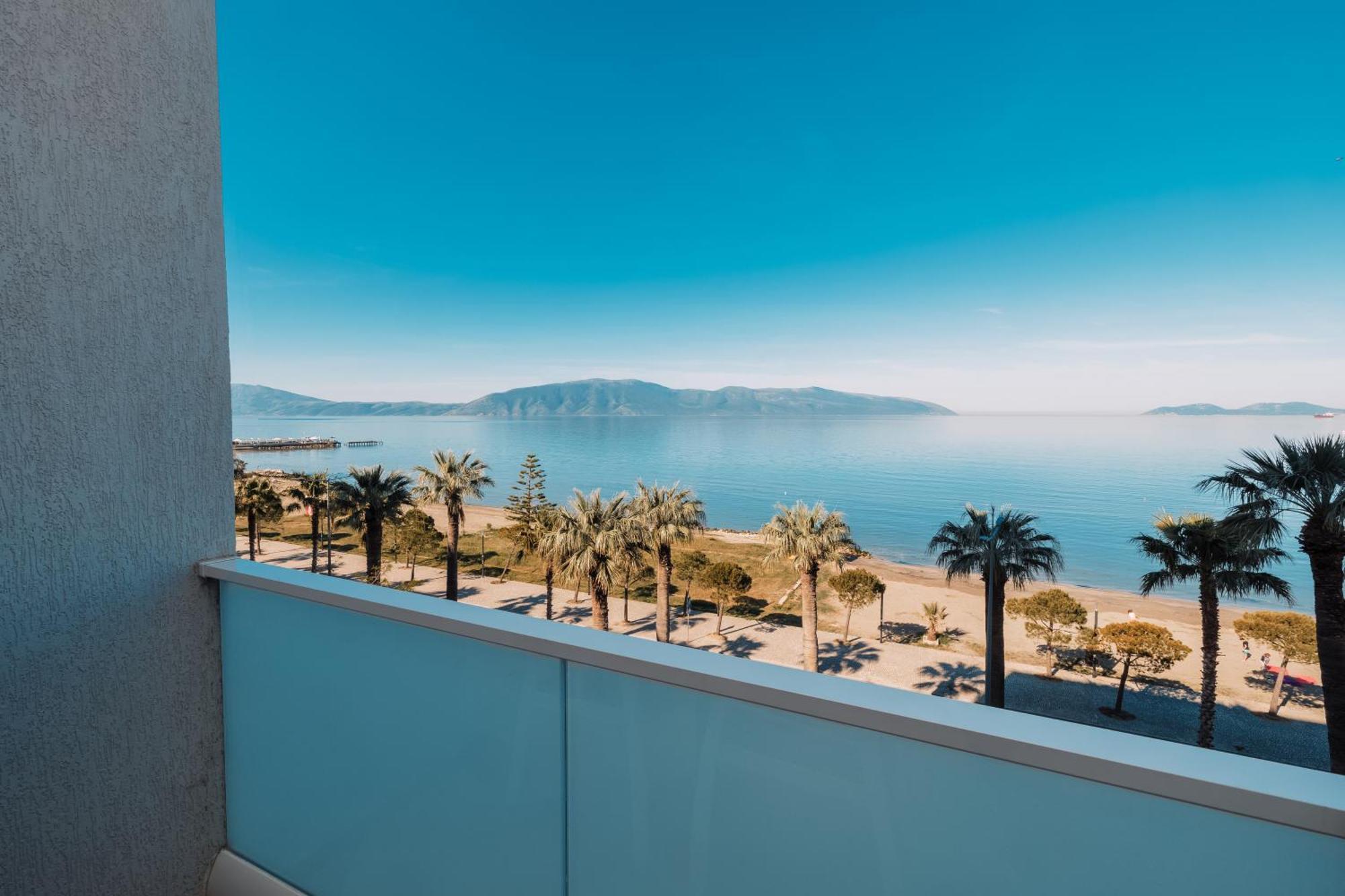 Vlorë Duka Hotel מראה חיצוני תמונה