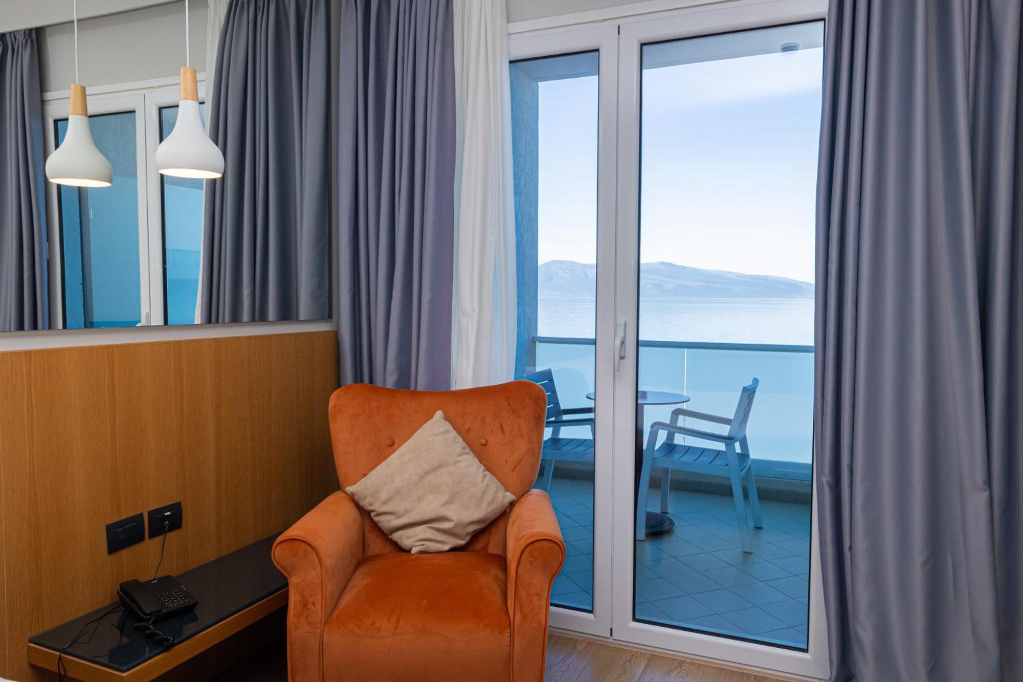 Vlorë Duka Hotel מראה חיצוני תמונה