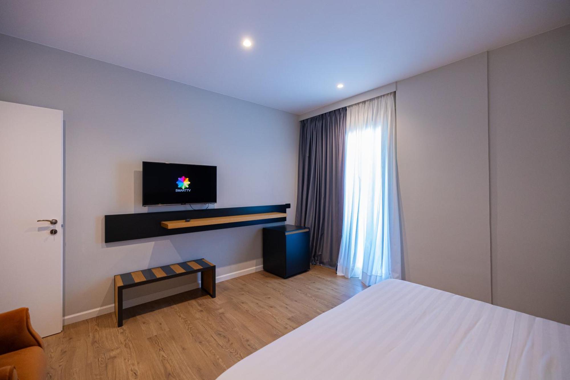 Vlorë Duka Hotel מראה חיצוני תמונה