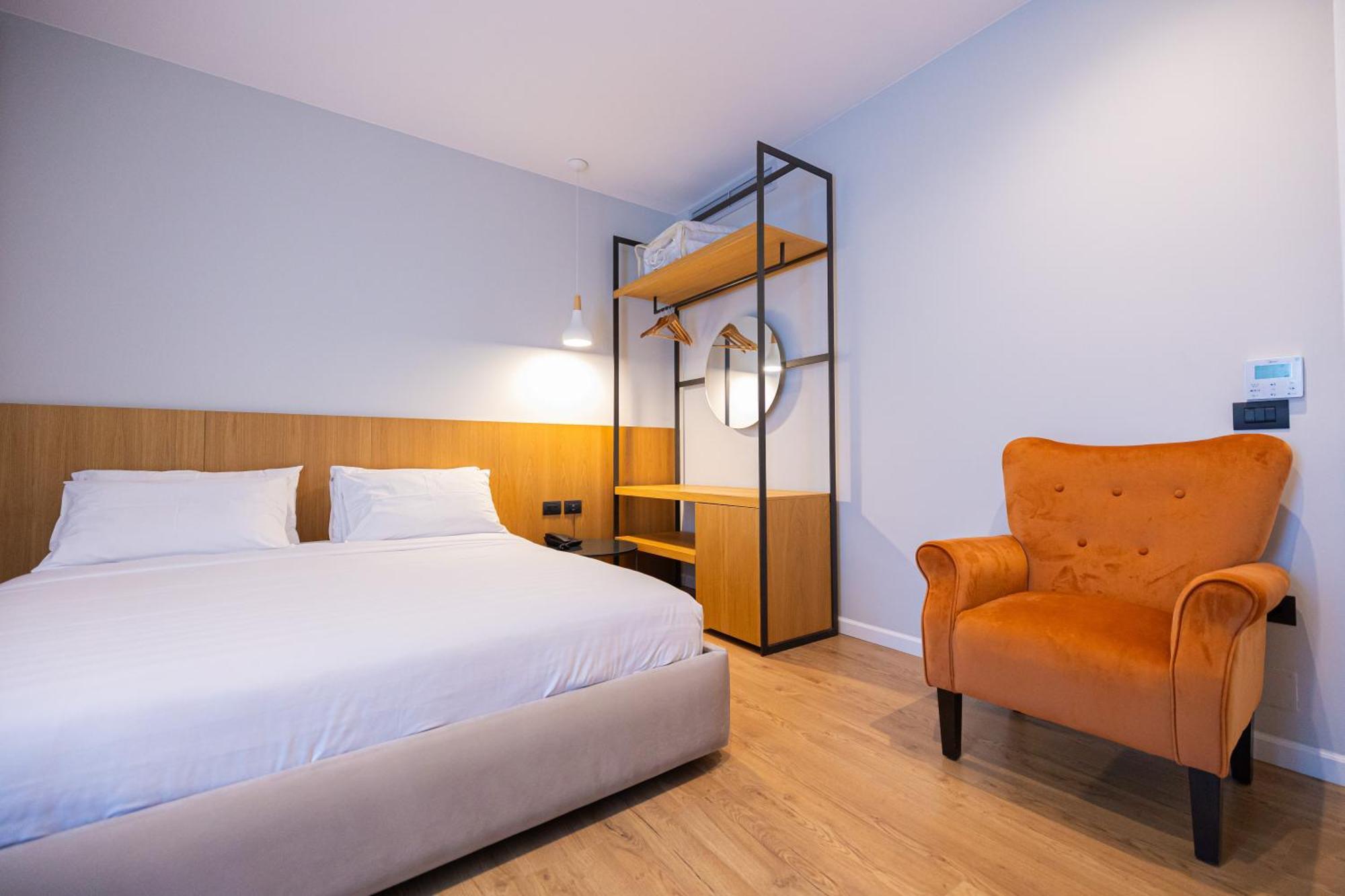 Vlorë Duka Hotel מראה חיצוני תמונה