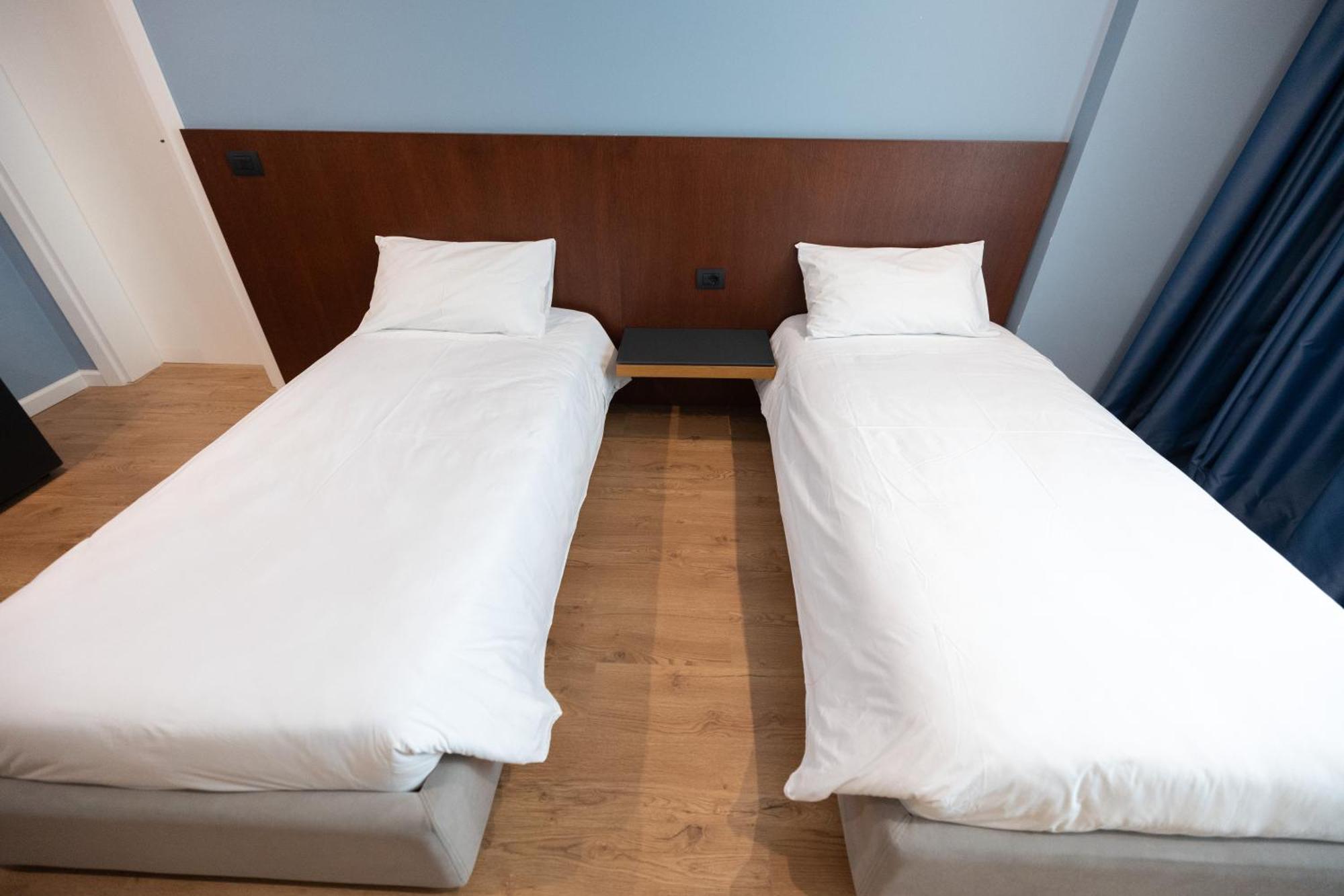 Vlorë Duka Hotel מראה חיצוני תמונה