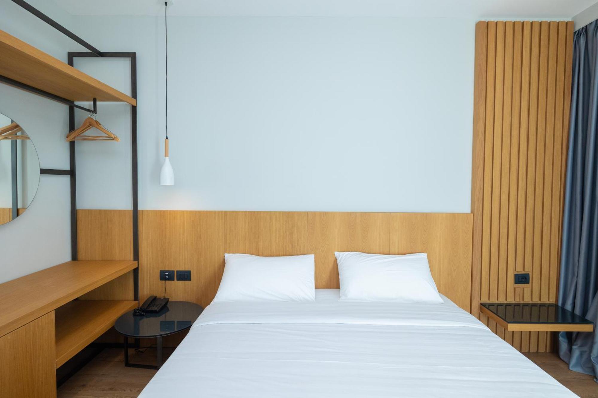 Vlorë Duka Hotel מראה חיצוני תמונה