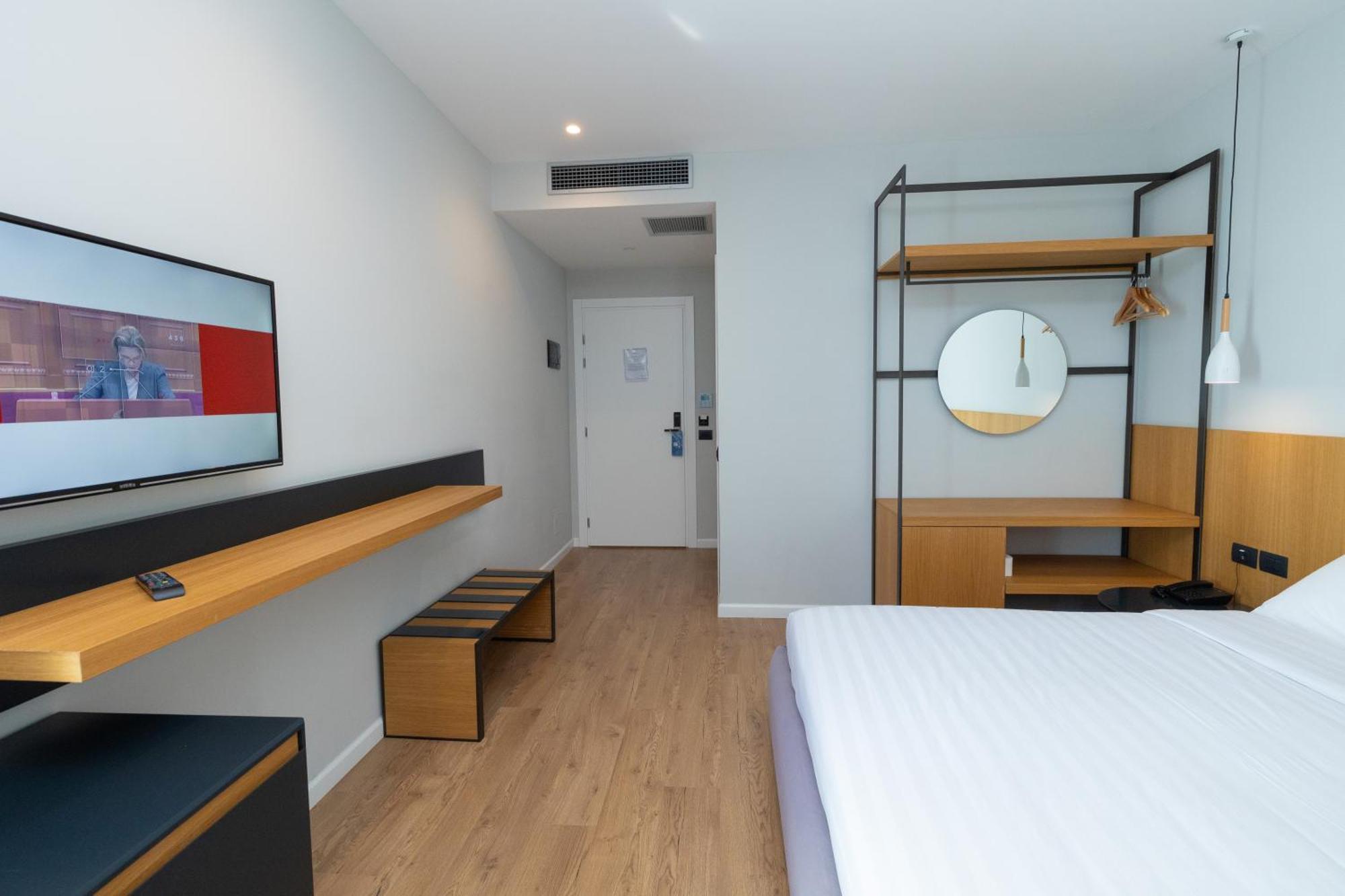 Vlorë Duka Hotel מראה חיצוני תמונה